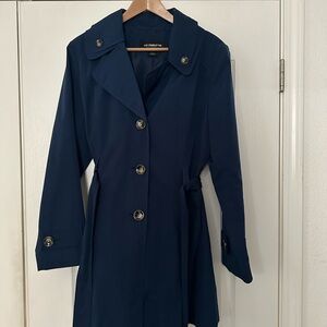 Liz Claiborne trench coat
